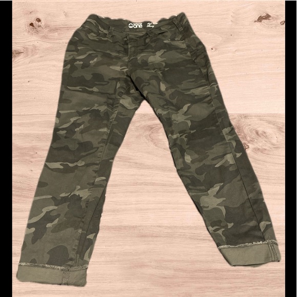 Warehouse one Camo high rise skinny jeans - Picture 1 of 2